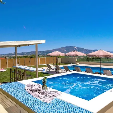 Hill Families Only Villa *