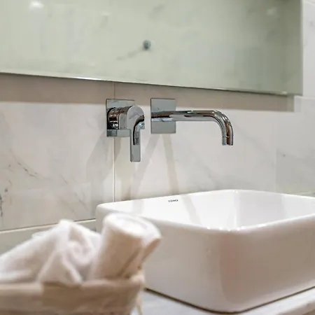 Hill Families Only * ラガナス